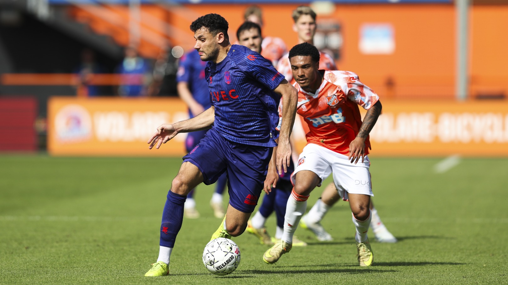 Willem II promoveert naar eredivisie, Volendam degradeert