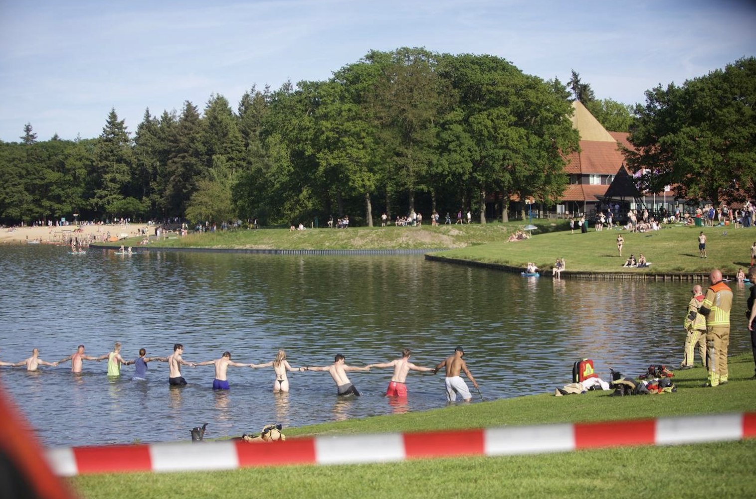 Twee doden bij recreatieplassen op warme Eerste Pinksterdag