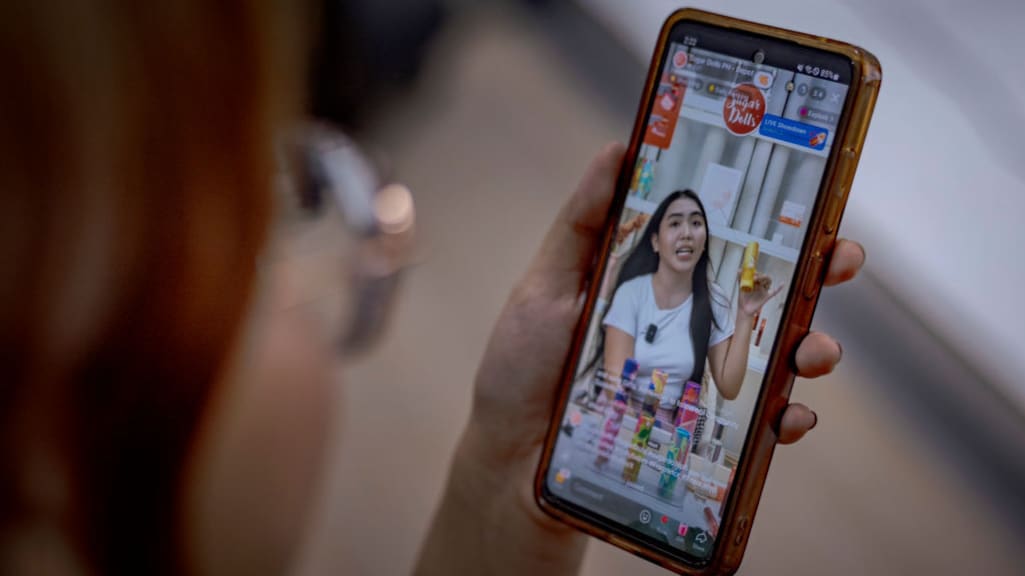 Image for the article: TikTok Shop komt naar Nederland: 'Stimuleert impulsaankopen'