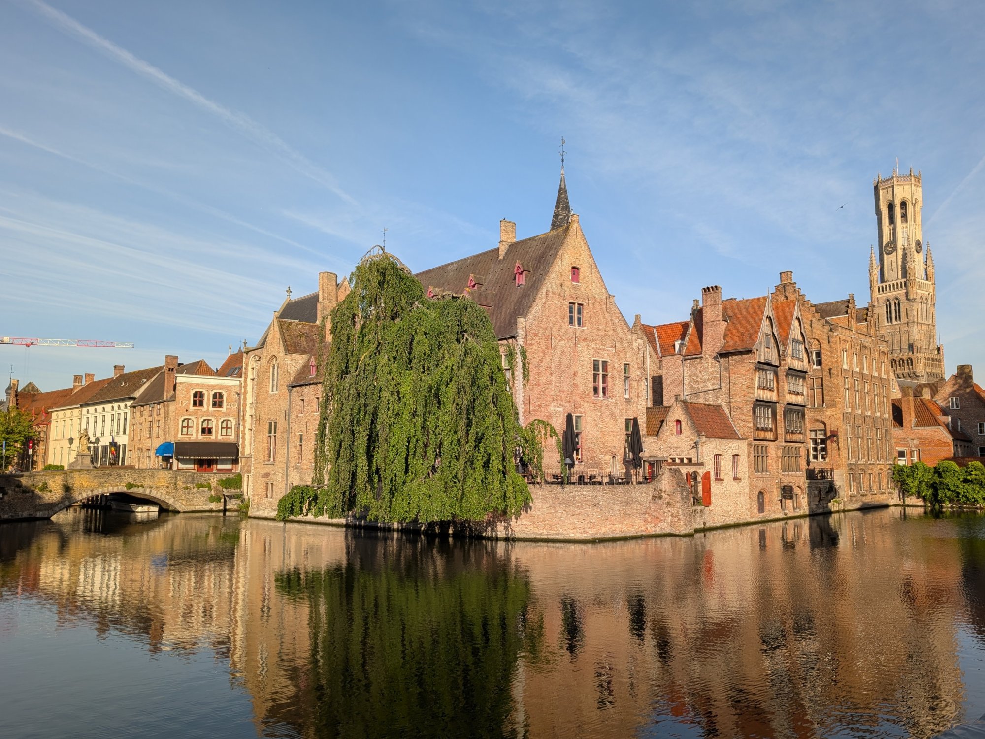 Tuurlijk vaar je door Brugge, maar vergeet ook de hippe zijstraatjes en kunsthal niet