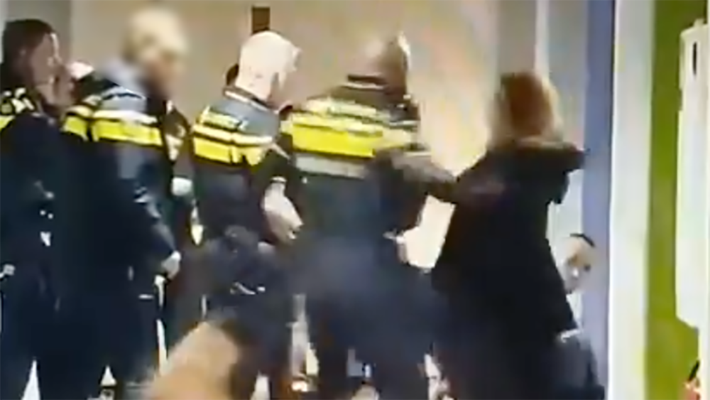 Politie onderzoekt geweld door agenten bij aanhouding Zeist