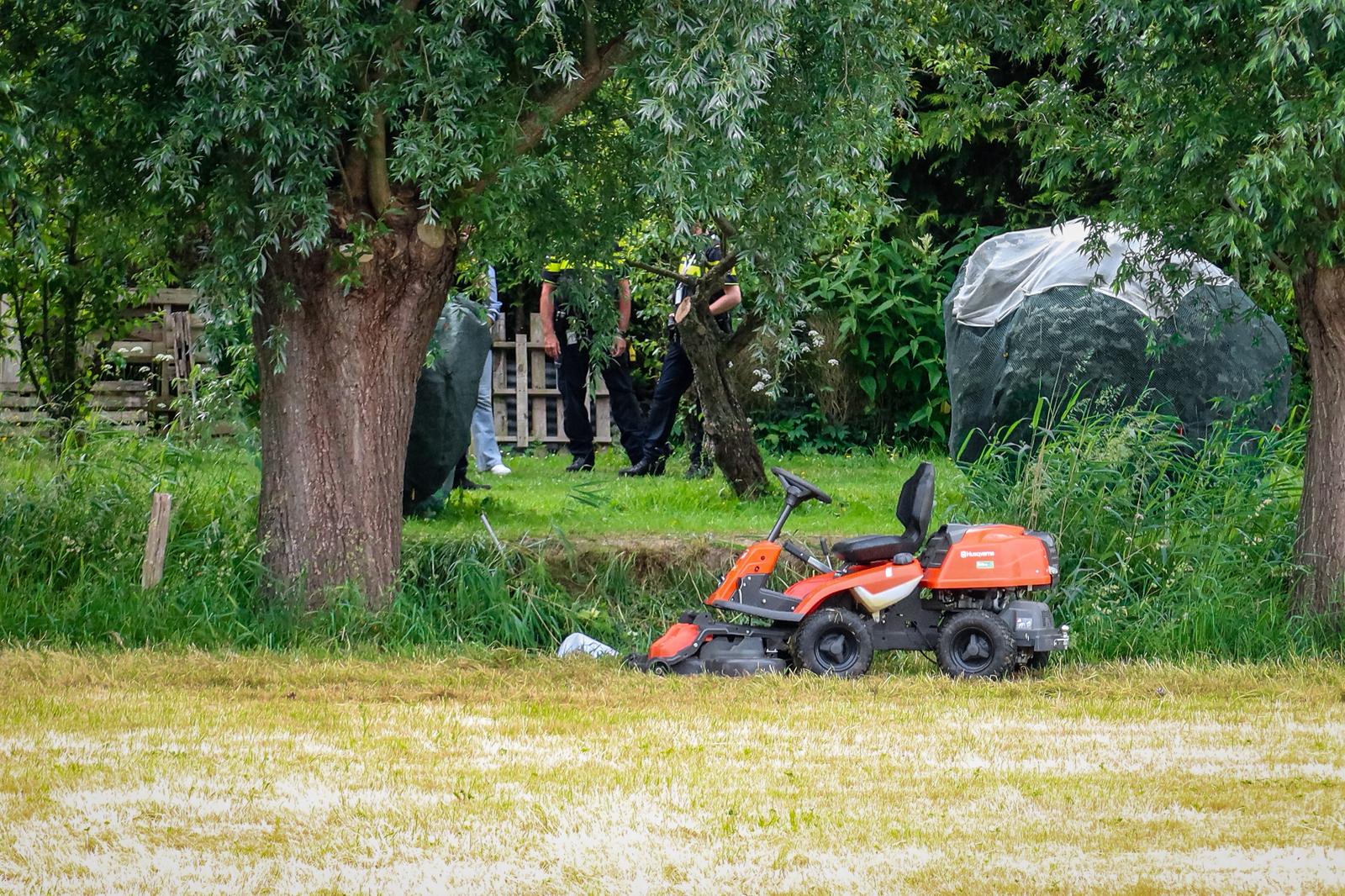 Dode man gevonden naast grasmaaier in weiland Montfoort