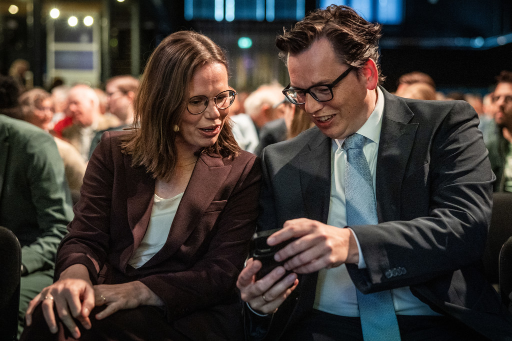 Leden ChristenUnie worstelen met strengere asielkoers, maar meerderheid steunt die wel