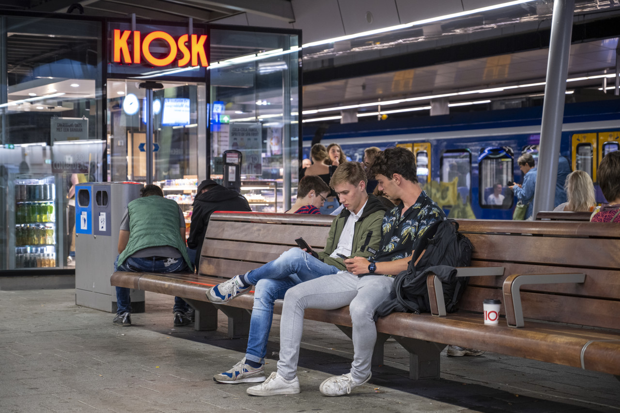 Onderzoekers zien opvallende link tussen geboortedaling en s