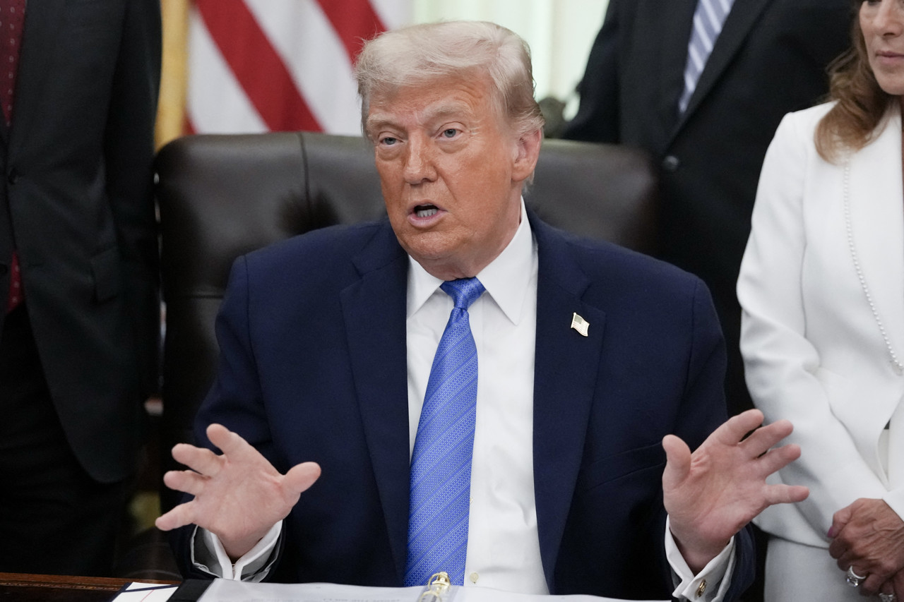 Donald Trump wil 'volledige controle' over Iraanse oliehandel