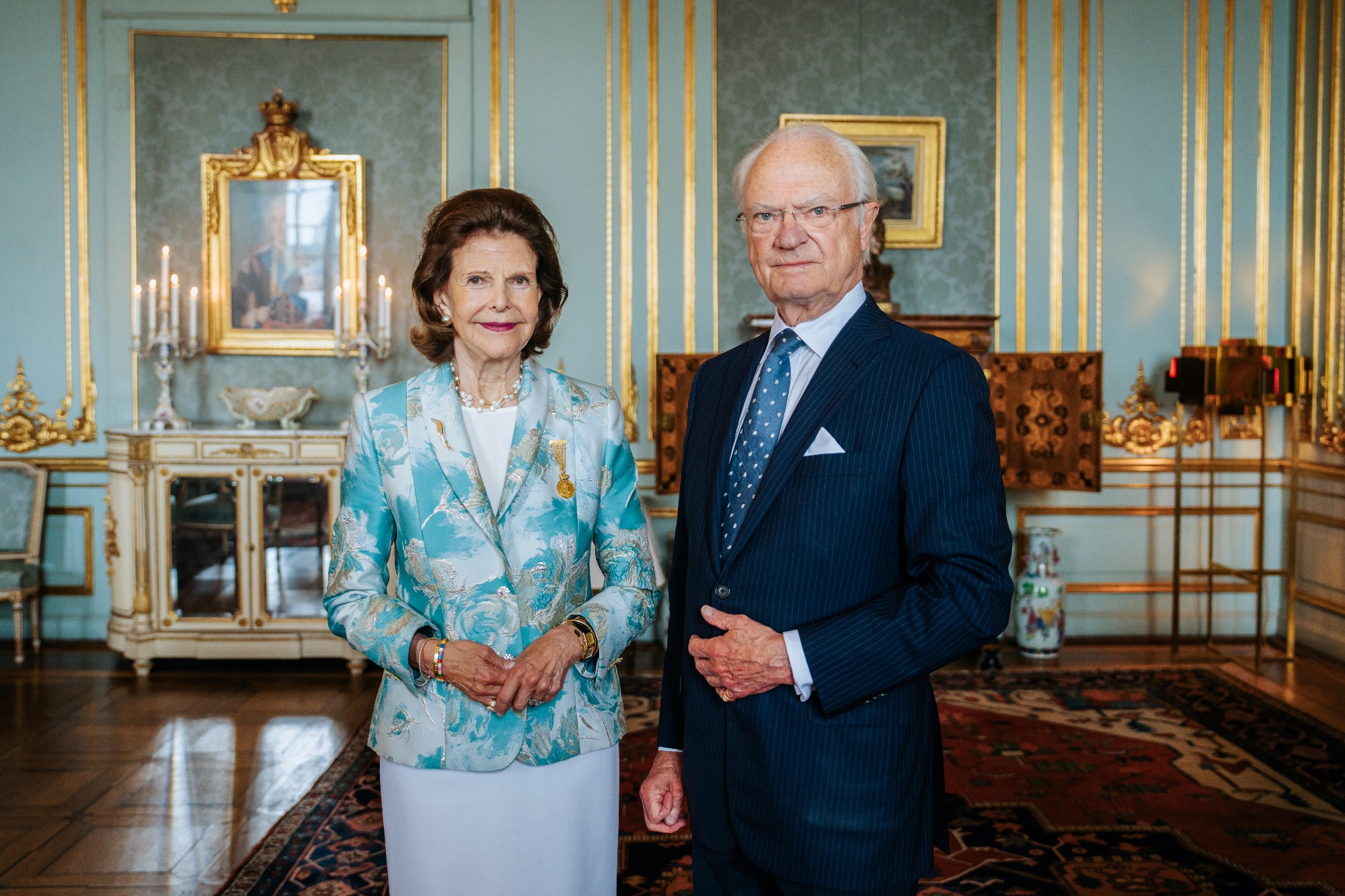 Koning Carl Gustaf eert Silvia met hoogste Zweedse ondersche