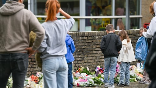 Stille tocht voor omgekomen slachtoffers schoolkamp Zeeland
