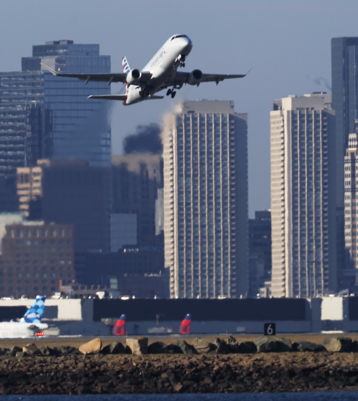 Piloten voorkomen op het nippertje botsing met vliegtuig in Boston
