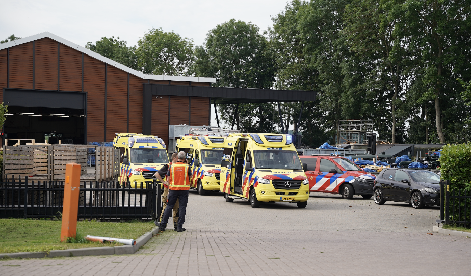 Grote hulpverlening in Genemuiden wegens lekkage gevaarlijke stof