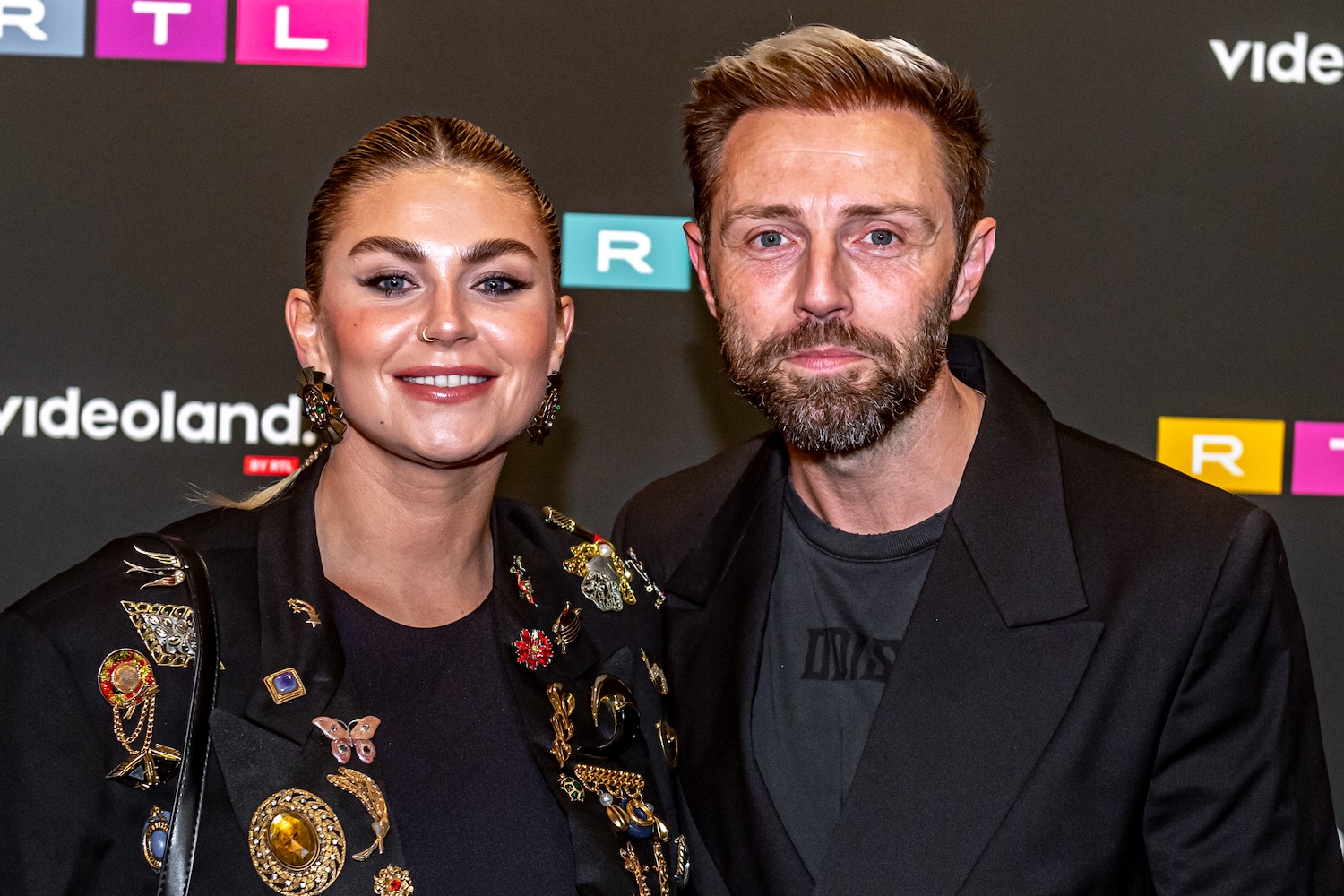 Roxeanne Hazes getrouwd met grote liefde Erik Zwennes: 'Beste ja van mijn leven'