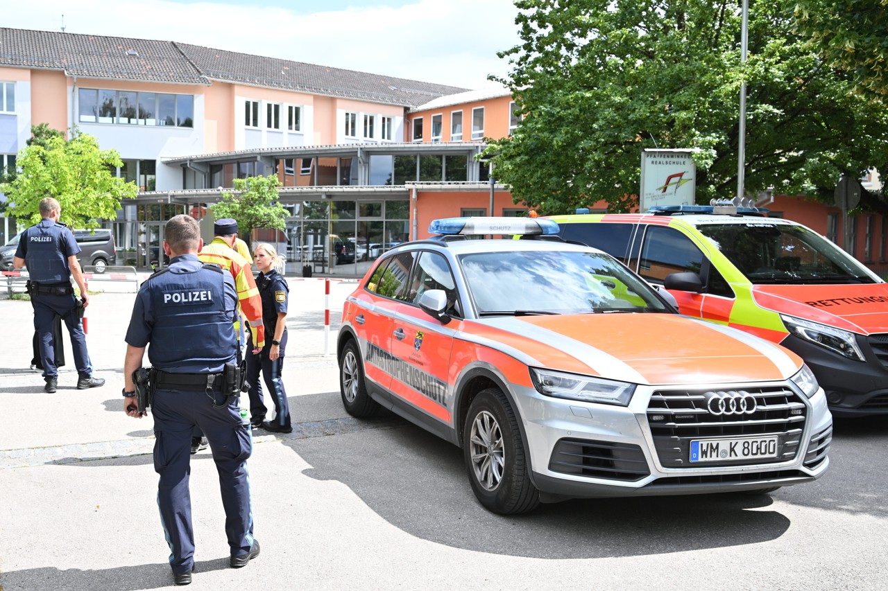 Twee meisjes gewond bij incident op Duitse school, mogelijk meer