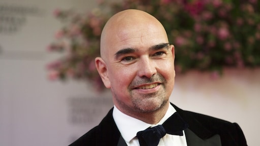 Familie acteur Cees Geel waarschuwt voor nepbeleggingsplatform