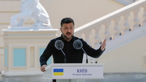 Oekraïense president Zelensky ontslaat legerleider na ophef