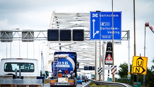 Boetes voor vrachtwagens op Merwedebrug ingewikkelder dan je denkt