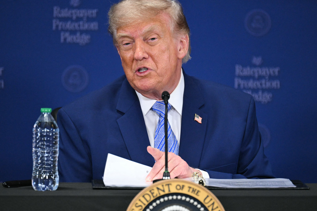 Ergernis en verbazing over Trumps nieuwe importtarieven aan 60 partners