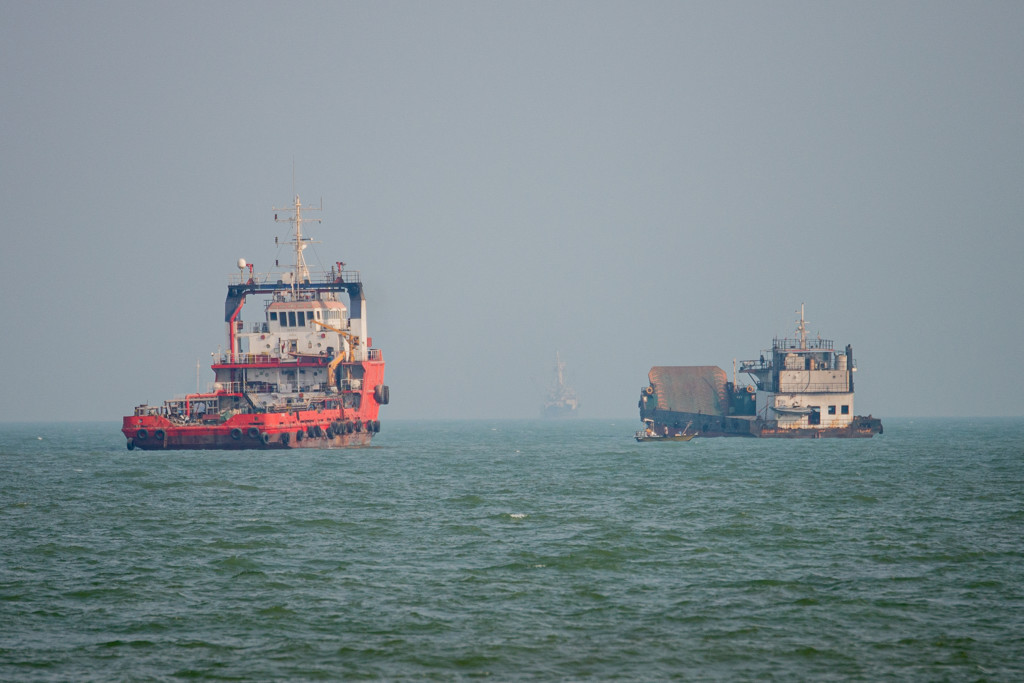 Olieprijzen dalen flink door gevechtspauze tussen VS en Iran