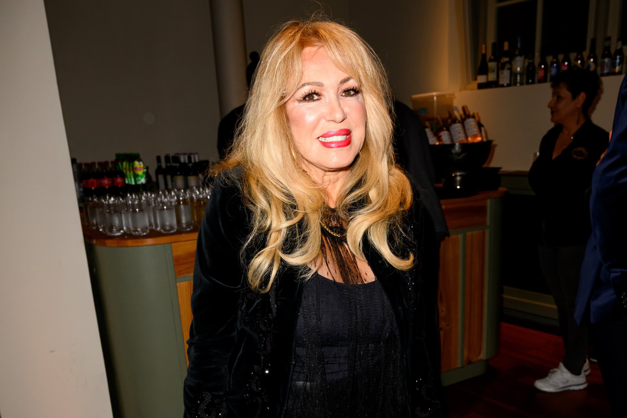 Trotse oma Patricia Paay deelt eerste moment met kleindochter Cleo: 'Alle emoties zijn voorbijgekomen'