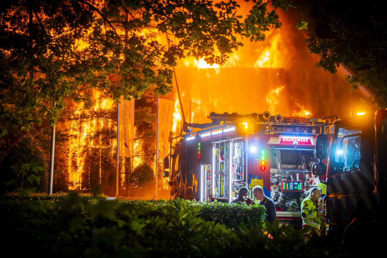 Minderjarige aangehouden na uitslaande brand zorgcentrum Beekbergen