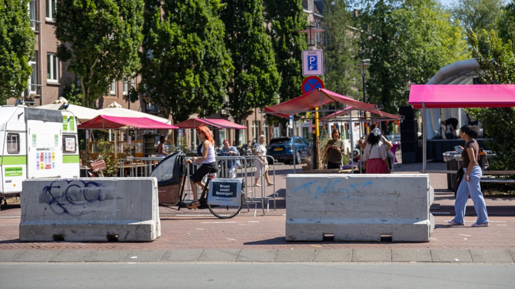 Amsterdam heeft betonnen afzettingen geplaatst.