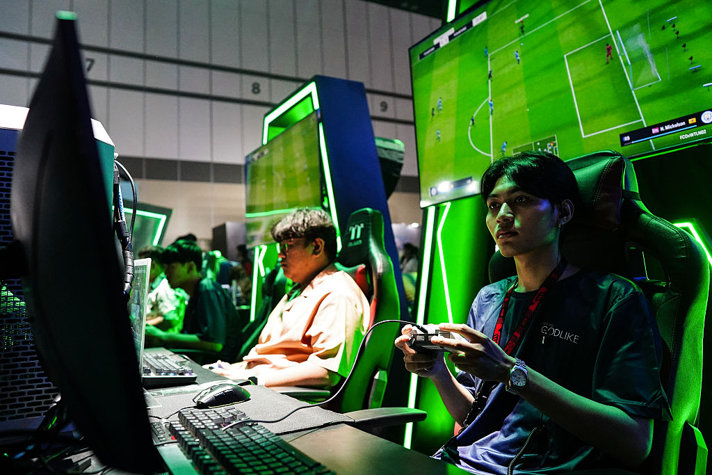 Gamemaker EA in Saoedische handen: angst voor invloed op games