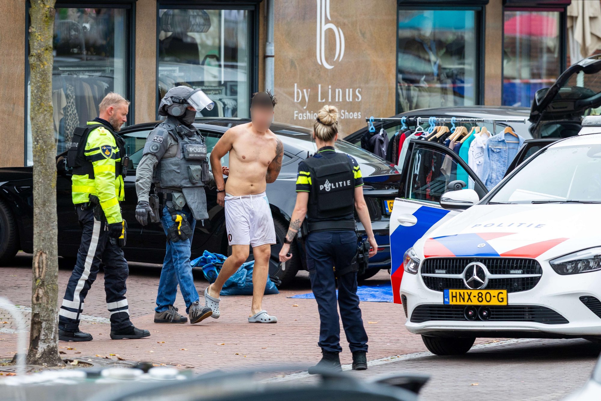 Man met wapen aangehouden in woning Ommen
