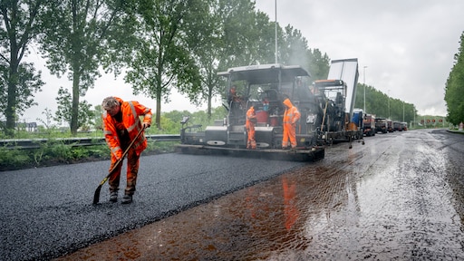 Stevige kritiek op Rijkswaterstaat: 'Kiest te snel voor nieuw asfalt'