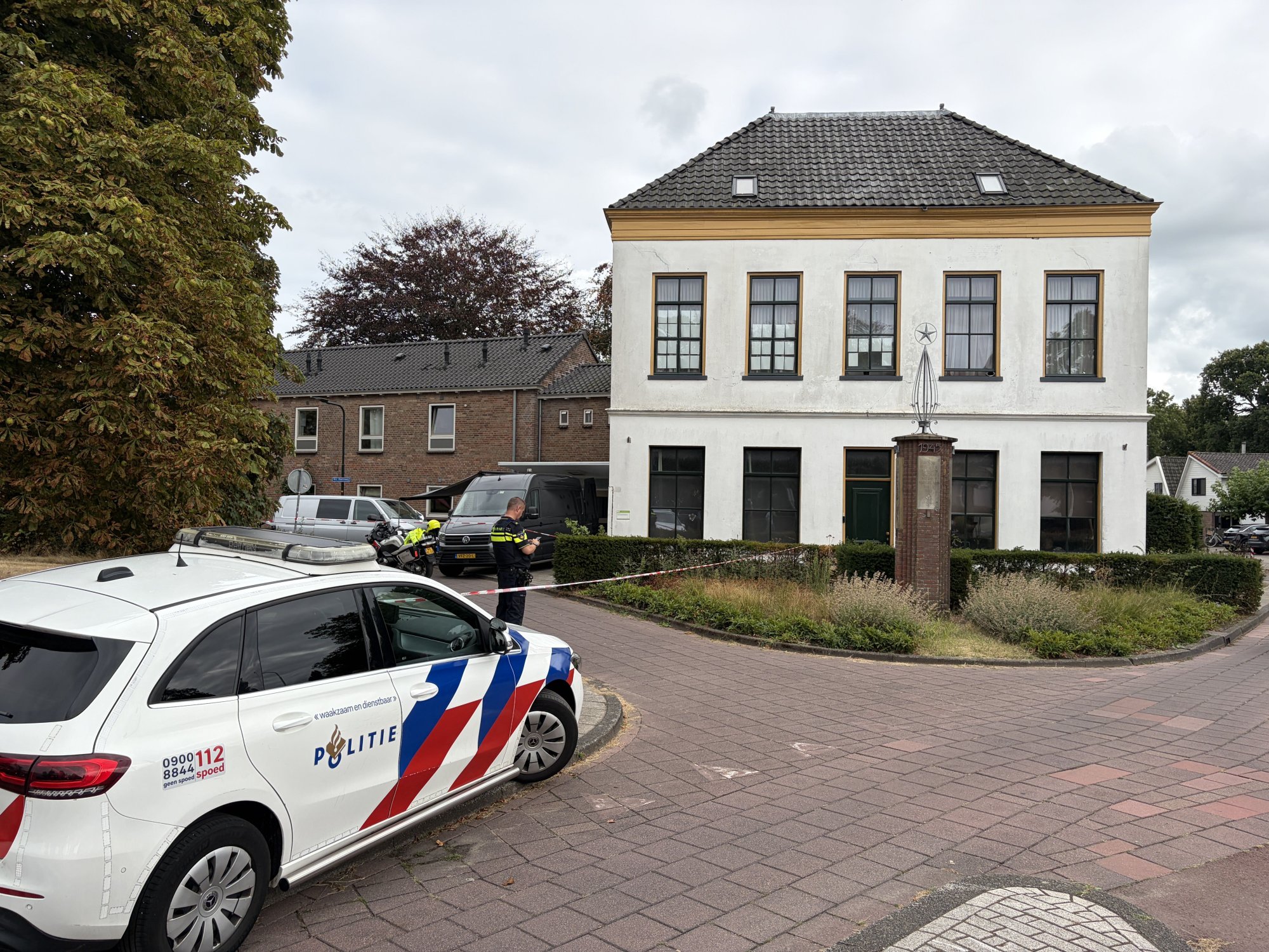 19-jarige vrouw dood gevonden in woning Heiloo, man (20) aangehouden