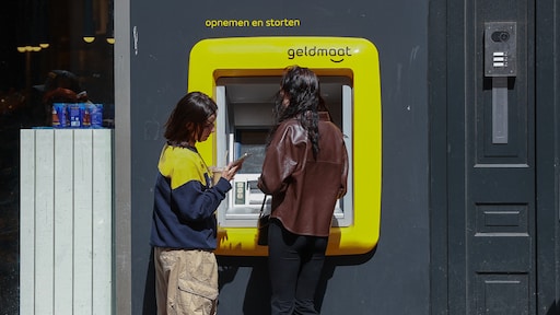 Weer een paar cent op je rekening: hierom keren banken rente dagelijks uit