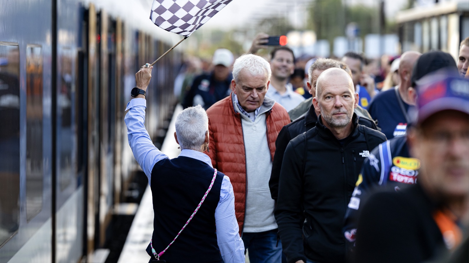 NS vervoert recordaantal bezoekers naar tweede racedag Zandvoort