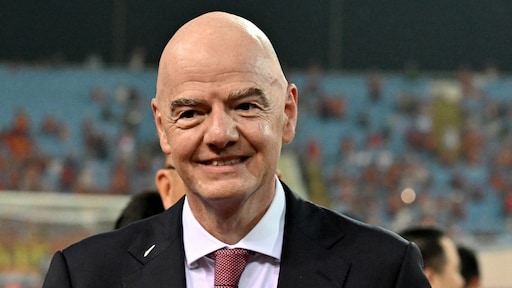 UEFA kiest frontale aanval tegen Infantino: zelfverrijking en zwendel