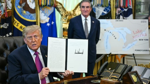 Trump hernoemt Ontariomeer aan grens met Canada, heet nu Lake Amerika