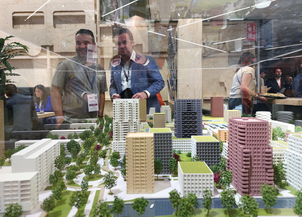 Vijf nationaal grootschalige woningbouwlocaties moeten woningtekort sneller oplossen