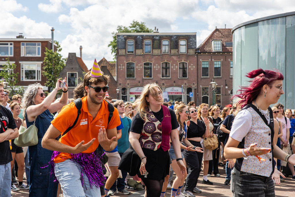 Studenten van buiten Europa leveren de BV NL meer op dan Europese