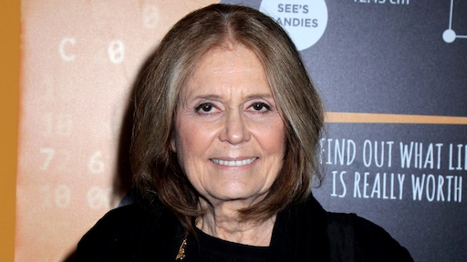 Amerikaanse Gloria Steinem (92) overleden: 'Architect van vrouwenemancipatie'