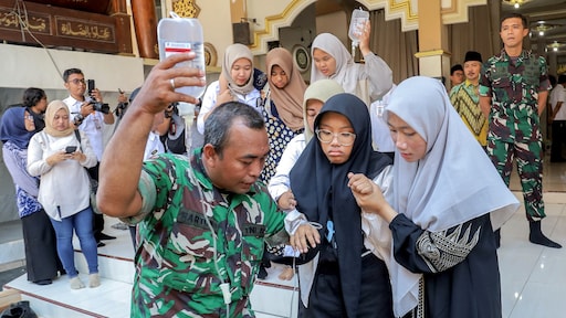Minstens 725 leerlingen ziek door gratis schoollunch in Indonesië