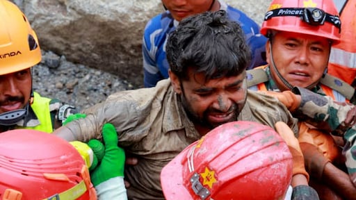 Sanjay zat negen dagen vast in donkere tunnel Nepal: 'Ik voel me herboren'