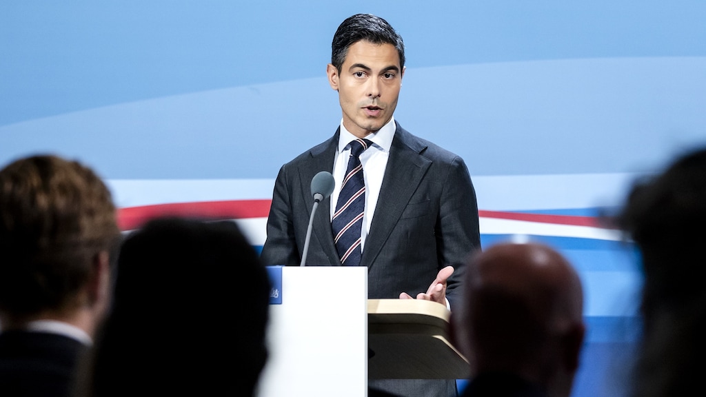 Vertrouwen in kabinet-Jetten gehalveerd, mensen ervaren stilstand