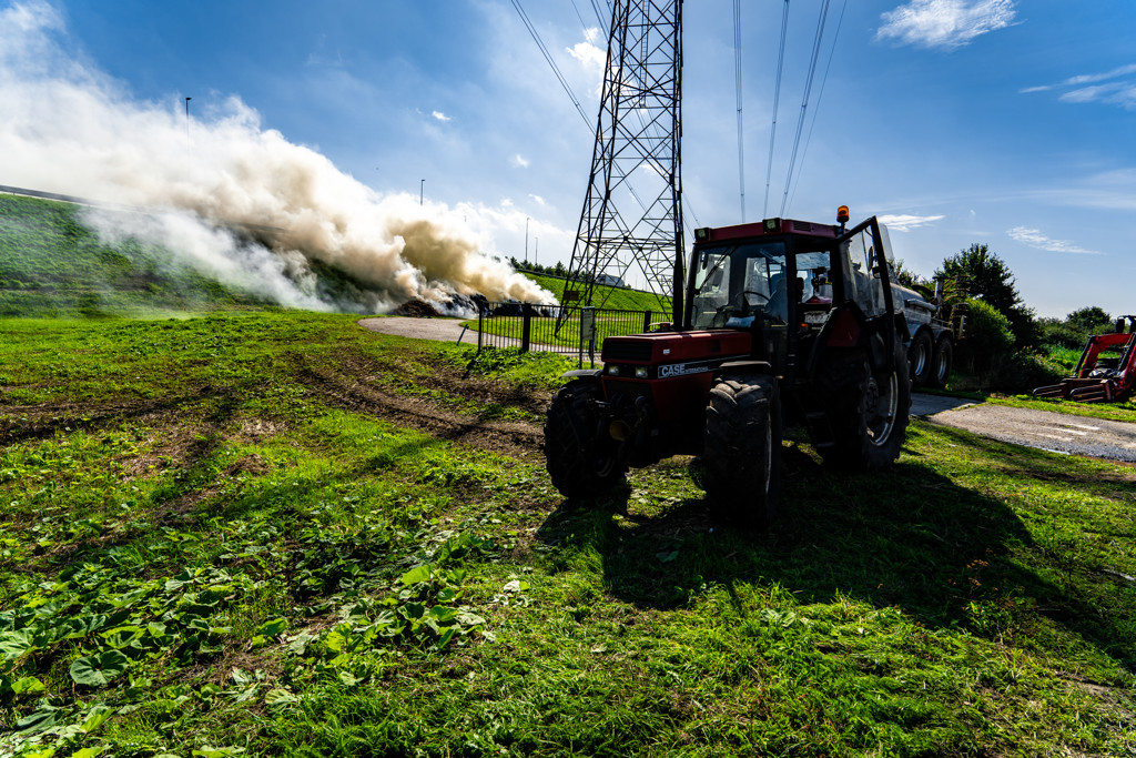 Zeven mensen aangehouden na brandje langs A2 bij Breukelen
