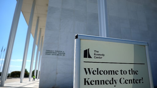 Rechter VS blokkeert naamsverandering Kennedy Center opnieuw