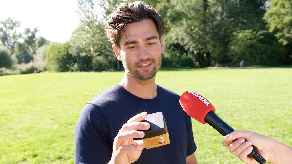 Mondspray en droogshampoo voor je hond: 'Stinkt wel uit haar bek'
