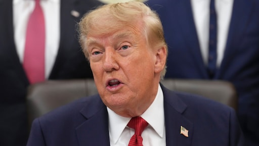 Trump weert CNN en andere media uit het Witte Huis om 'nepnieuws'