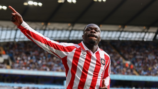Brobbey schittert met hattrick tegen Manchester City (maar verliest wel)