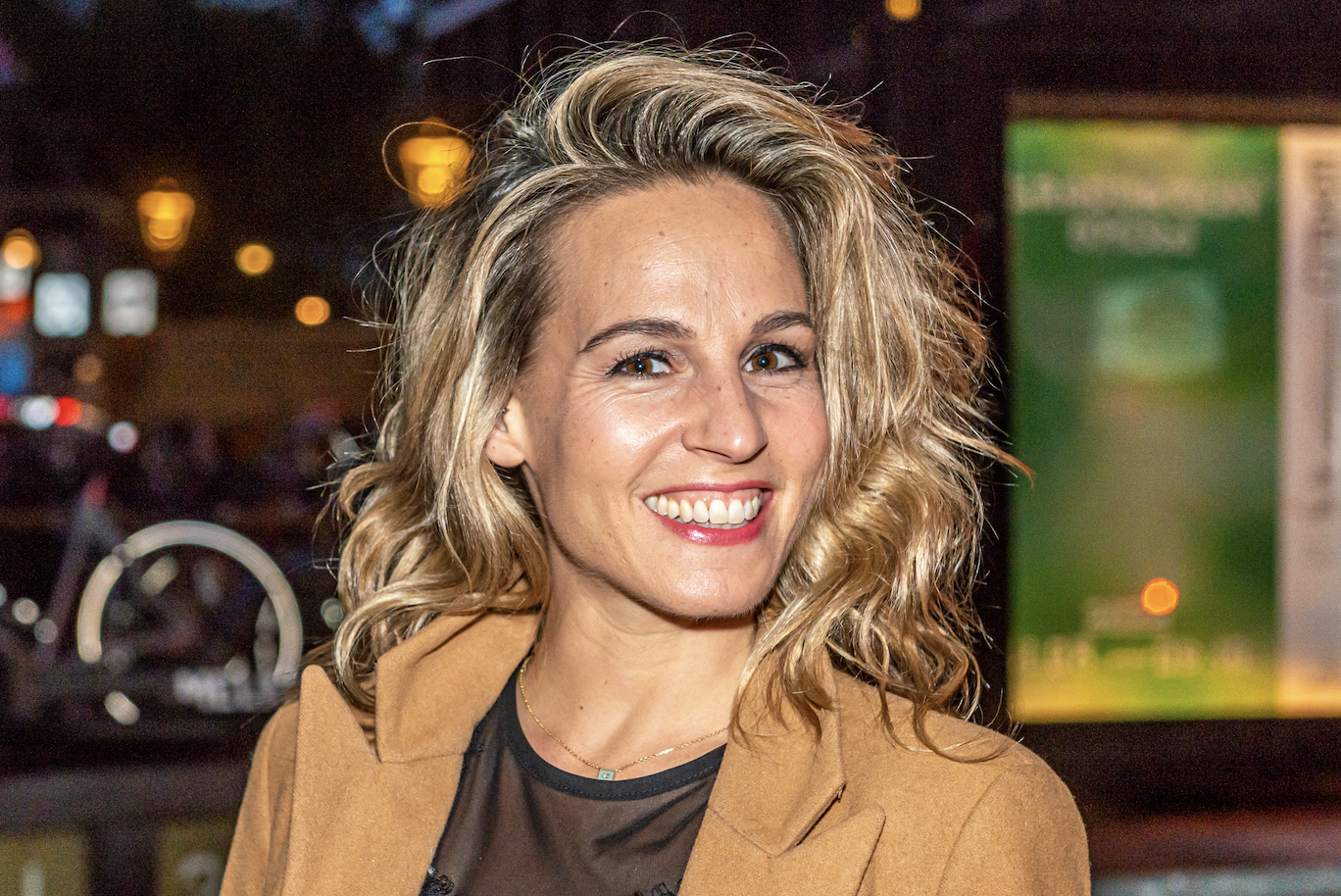 Zangeres Krystl voor het eerst moeder geworden