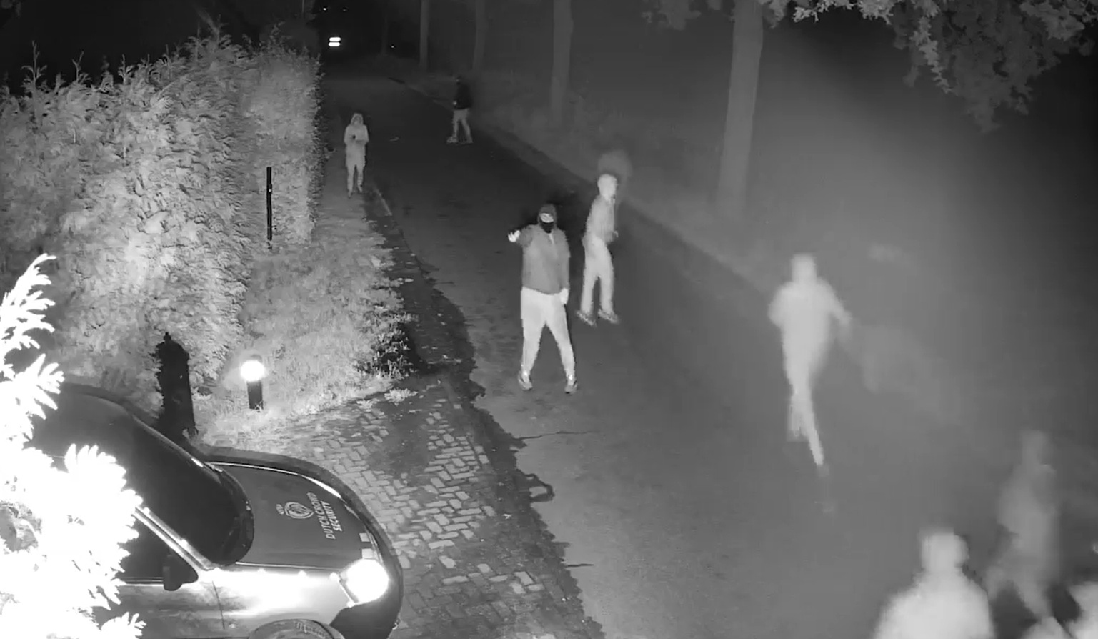 Nieuwe beelden schietpartij Overasselt: schutters stopten eerst bij andere auto