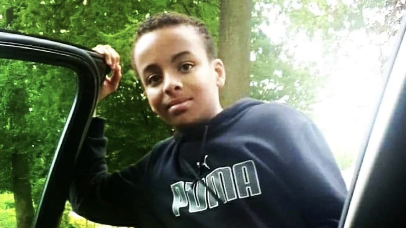 Jairon (14) lag acht weken dood in huis: vader krijgt 23 jaar cel