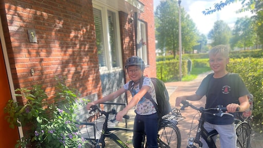 Vergeten boodschappen? Jason (12) en Sam (10) fietsen wel even naar de supermarkt