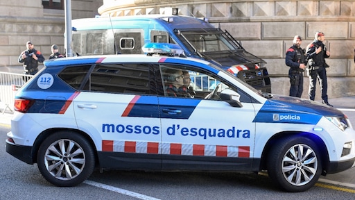 Buren zien Spaans gezin amper nog, politie vindt vader die al jaren dood is