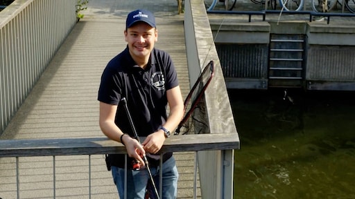 Streetfishing is hip bij jongeren: 'Soort gamen aan de waterkant'