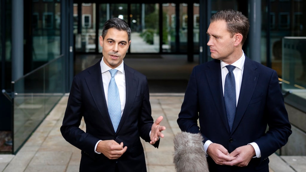 Dit past het minderheidskabinet aan om de oppositie tegemoet te komen