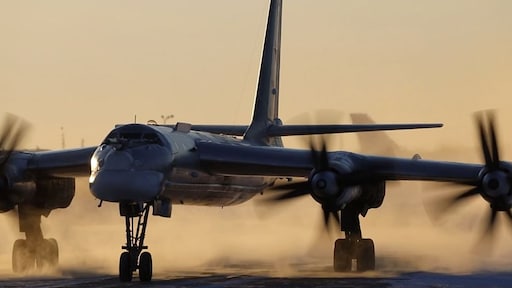 Russische Tu-95-bommenwerper stort neer: zes bemanningsleden dood
